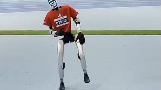 2025世界人形机器人运动会 单机舞蹈冠军 北京通用人工智能研究院和宇树科技联合代表队