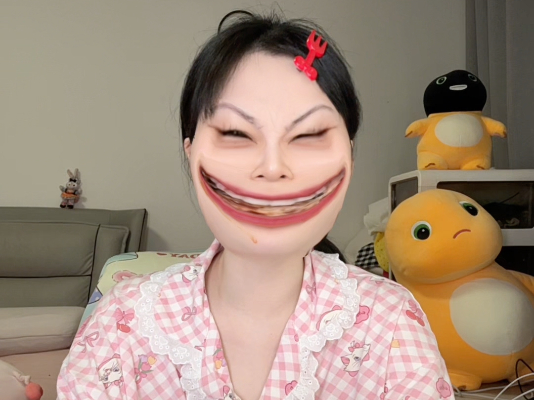 【小石奶凶】挑战吃红烧肉不触发恶魔特效