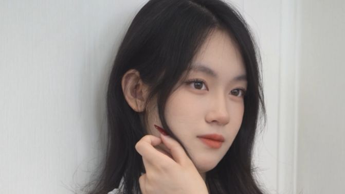 0D超薄袜，一字带凉鞋，御姐摄影。4K无美颜拍摄