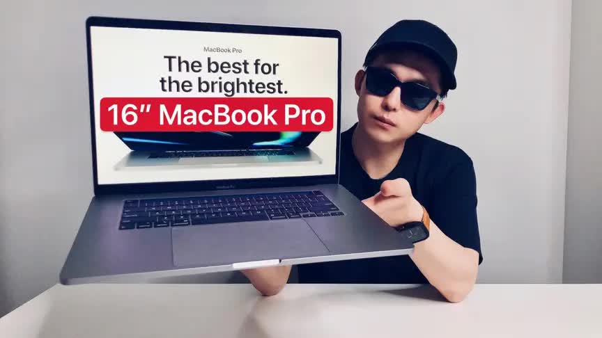 16寸 MacBook Pro  真香还是血亏？开箱测评 真实优缺点