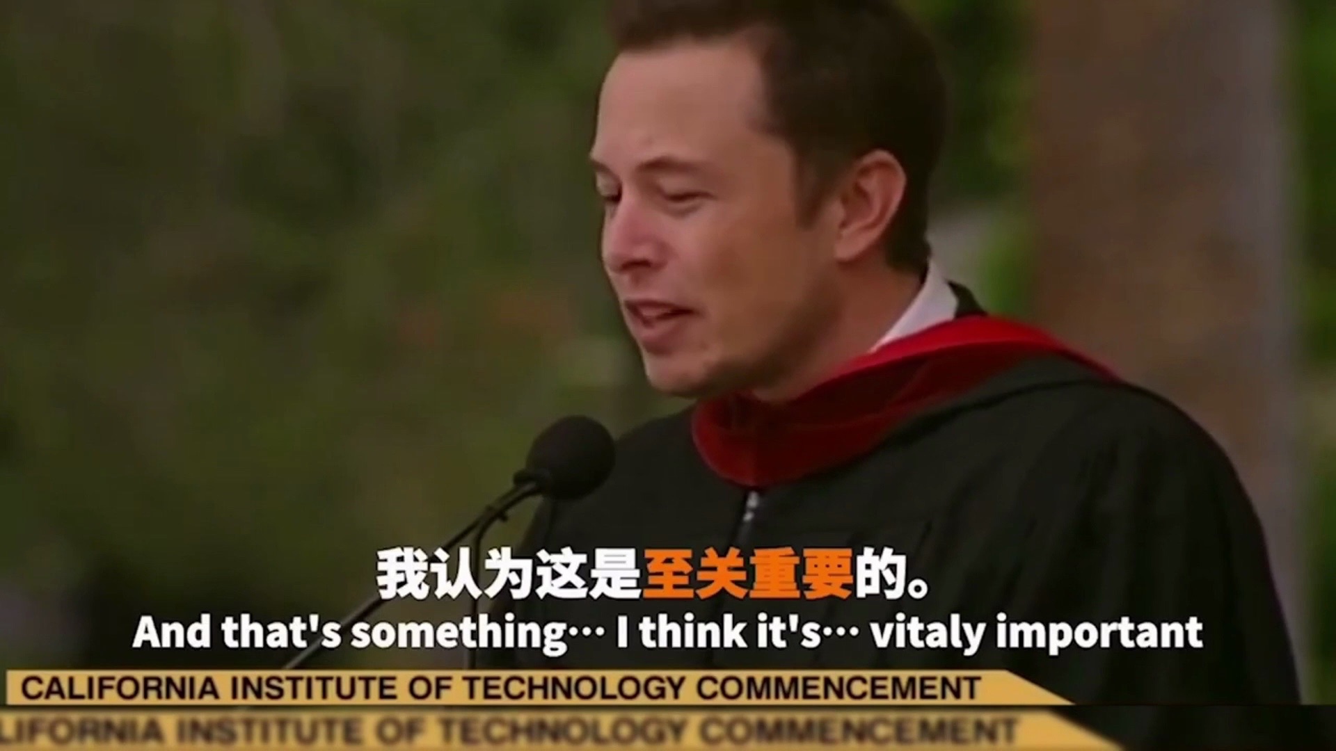Elon Musk——成功都是被逼出来的，埃隆·马斯克发表了一场鼓舞人心的演讲，讲述了他的旅程以及推进技术和探索太空的重要性。