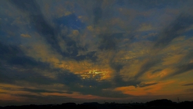 什么是落日眼症 176a2aff18081485dd252657f5307251d9ca04fa.jpg@280w_158h_1c_100q.jpg