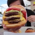 【matt stonie 中英字幕】美国大胃王matt挑战4个4倍大汉堡！