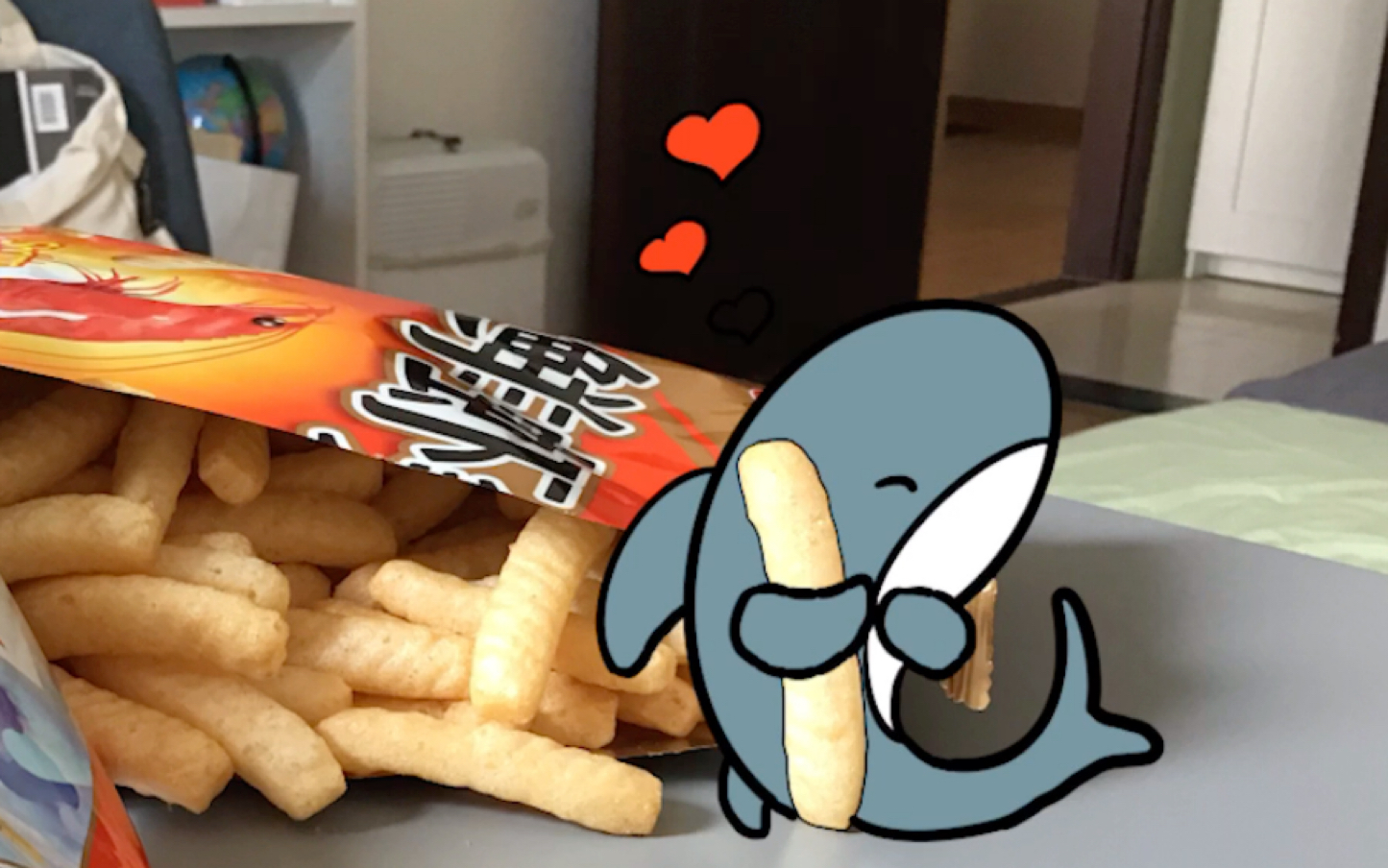 【不知道是什么的沙雕视频】蒙娜丽鲨吃虾条