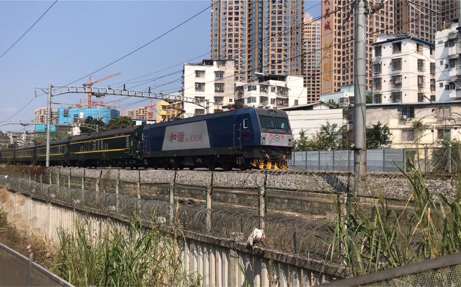 【新年第一拍】电力客车t290去湘桂上行线方向