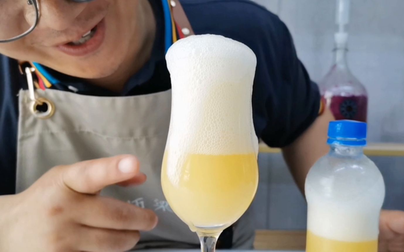 教大家用菠萝酿造起泡酒，超市4个菠萝可以自酿6瓶微醺起泡酒