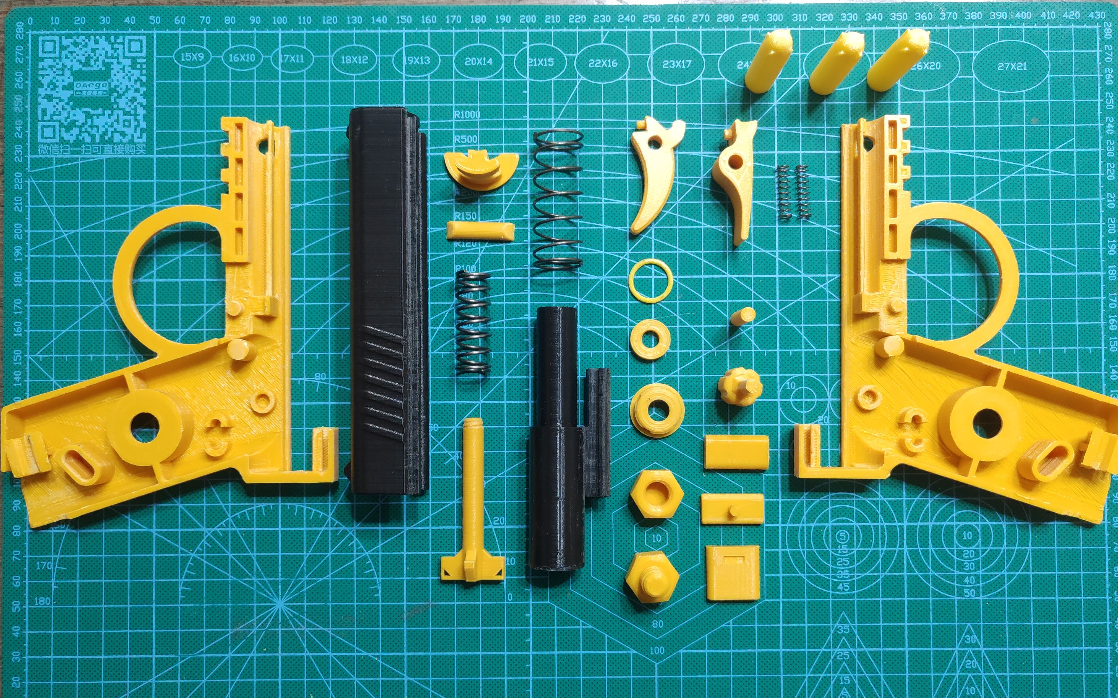 3D打印 | 玩具手枪  | 兼容软弹   |  玩具模型