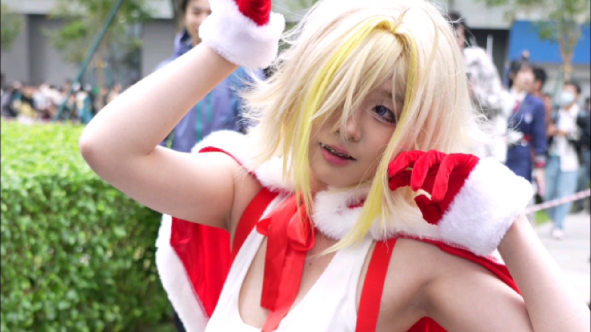 【Vest Christmas Outfit】- Kind of like Joan of Arc