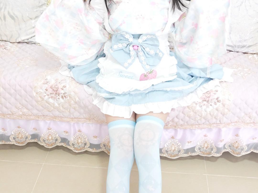 Exposed face with bangs new hairstyle catwoman maid, premium charge can be offset 🚪