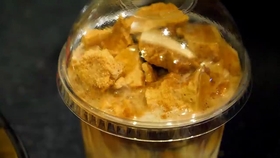 蜂窝糖的制作方式 1c01ad422d105fe77827981f68a4465fb7a25279.jpg@280w_158h_1c_100q.jpg