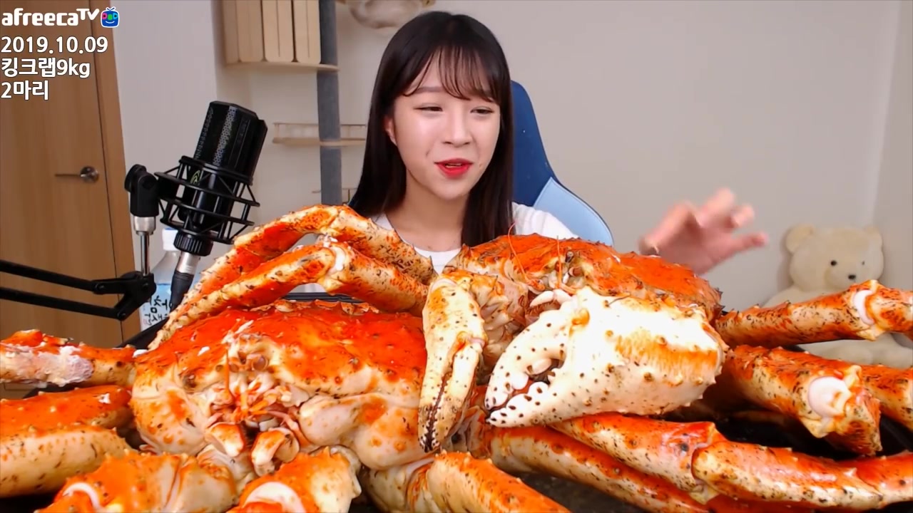 tzuyang大胃王海鲜吃播92kg两只巨型帝王蟹胃口也太好了吧