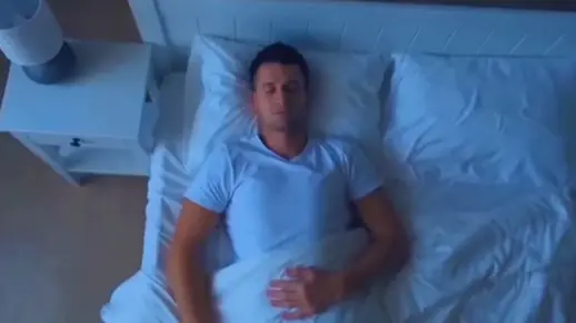 梦境与现实的交错，解析迷迷糊糊中梦到尿急，醒来却微湿裤裆的奇遇