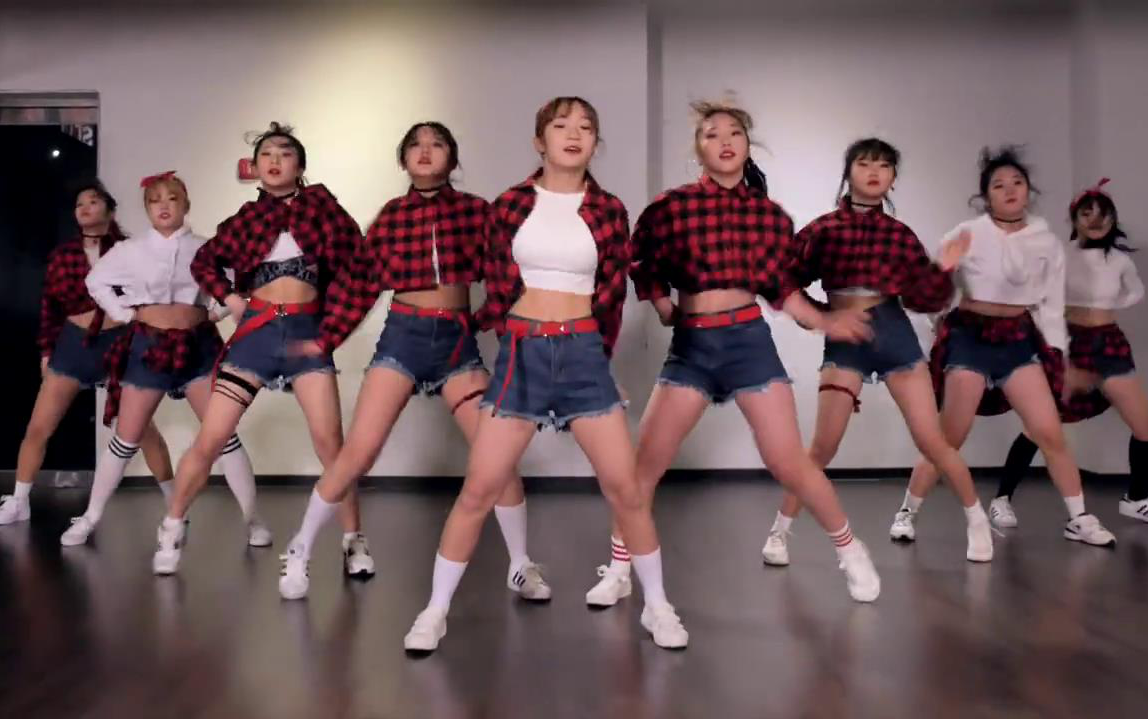 最新视频列表 - 哔哩哔哩 (゜-゜)つロ 干杯~-bil