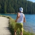 在瑞士的湖边，做间歇跑步训练