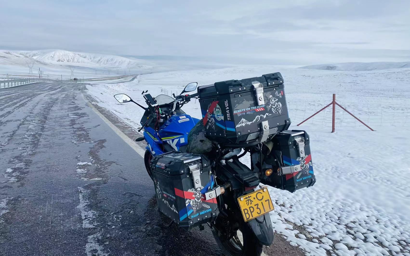 极客飒155冰雪中独闯藏北高原，山顶摔车，没有撤退可言