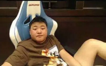 王者荣耀Uzi rng在游戏中什么意思？