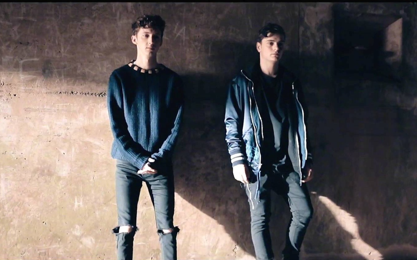 martin garrix和戳爷,martingarrix martingarrixtroyesivan戳爷联手小马丁新单thereforyoumv首播