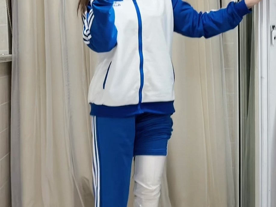 校服搭配过膝长靴