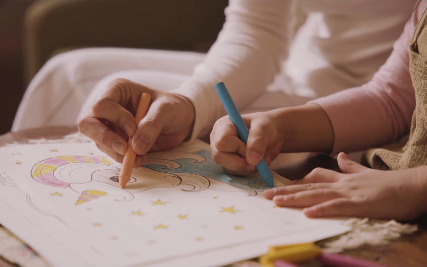 【空镜素材】亲子时间玩玩具