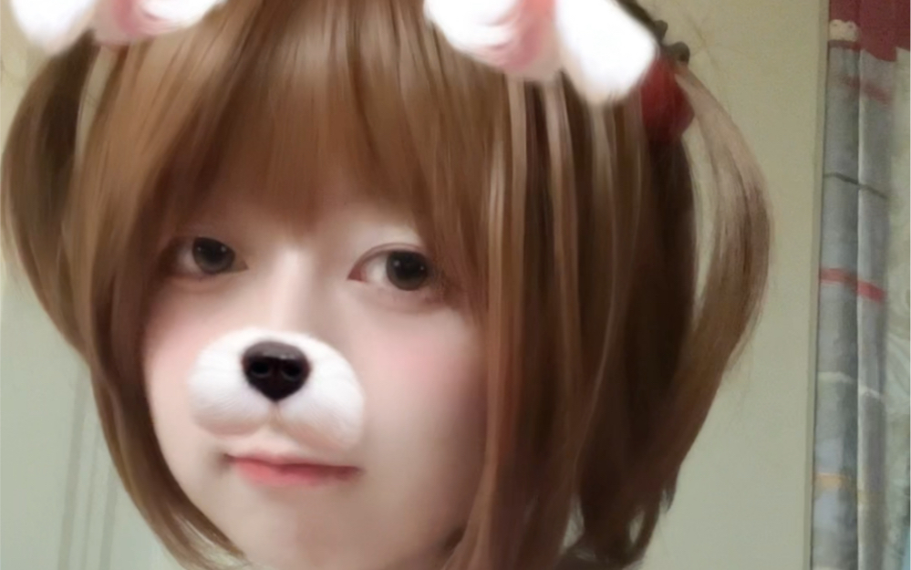 It's too humid. One packet of desiccant for each person! Don't take too many!