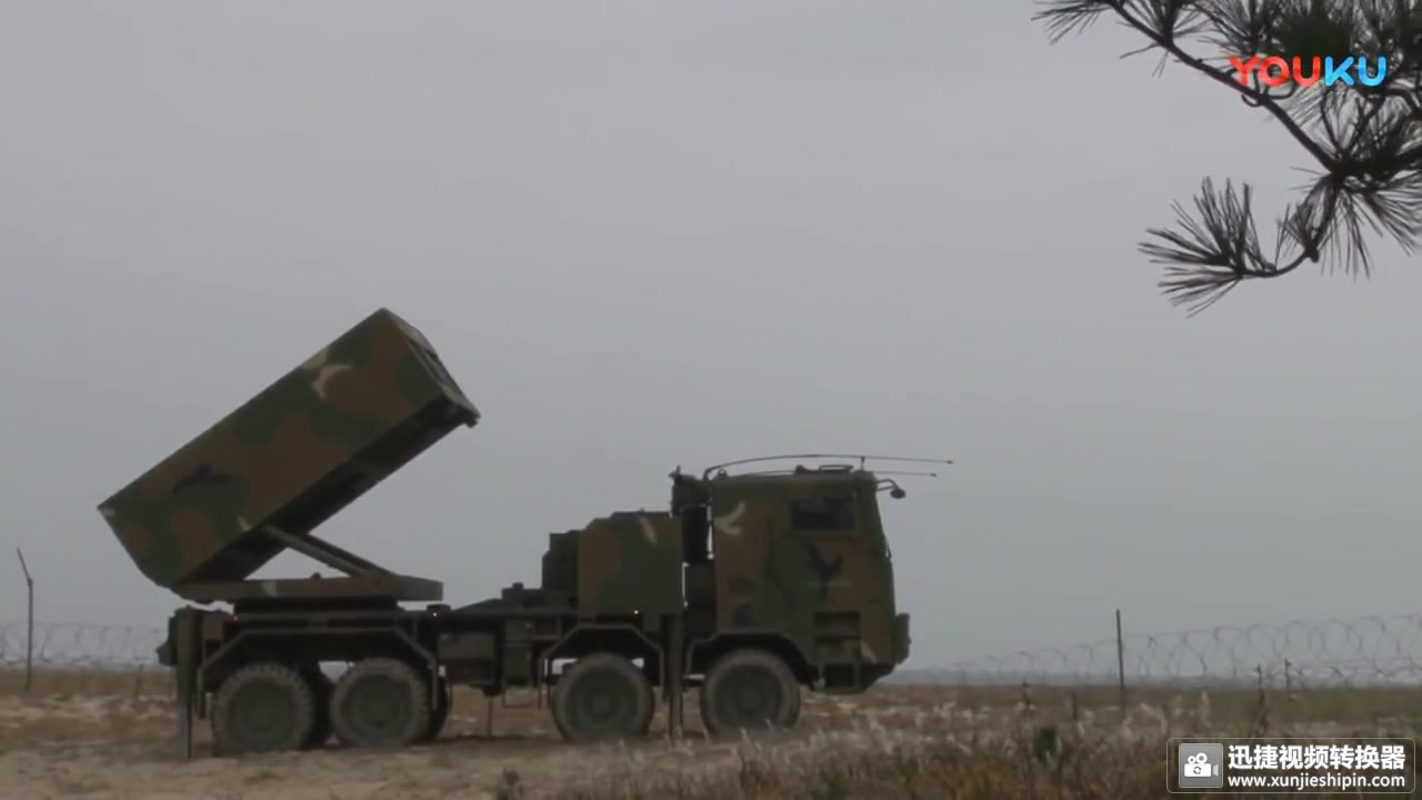 韩国k-mlrs “天舞”多管火箭炮系统, 真的是满天飞舞的炮弹_