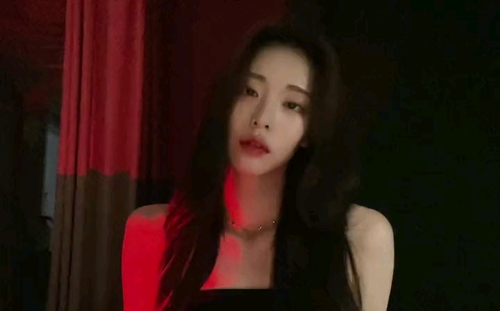 norajoy_official｜早上上班之前，给大家带来一段开胯的小舞蹈练习
