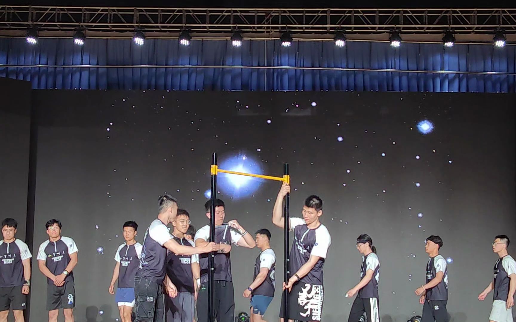 华北理工大学街健社来炸场子了