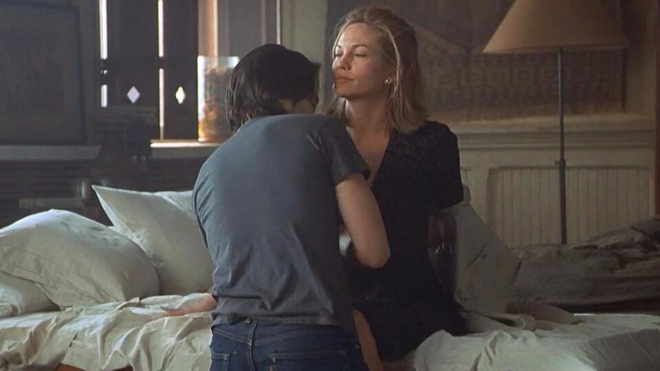 三分钟看完剧情片《不忠》