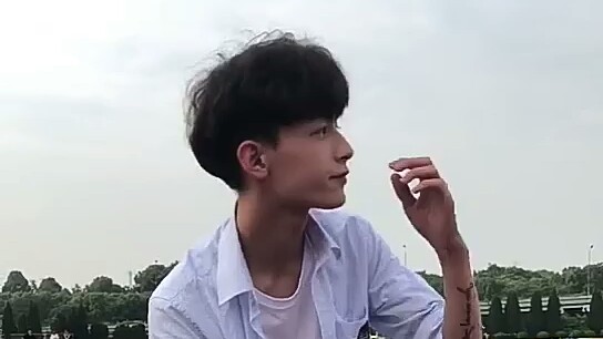 【抖音】傻fufu的鹤一 麻麻,鹤一他撩我