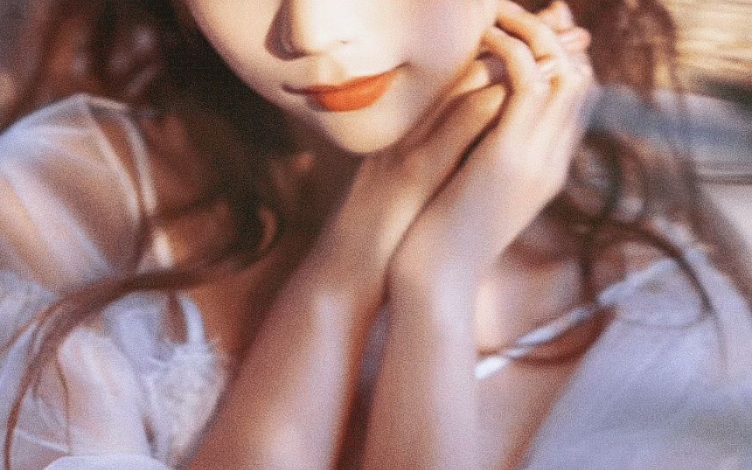 Sexy girl foam