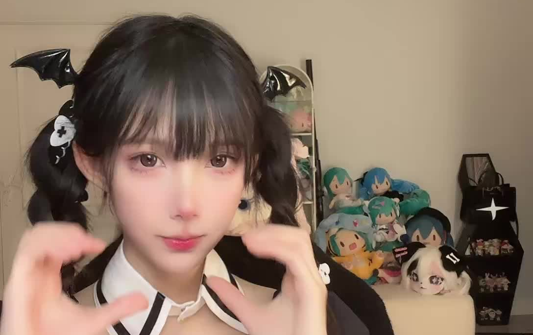 [Litter with cats] 6-17