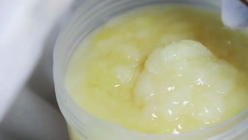 蜂巢蜜怎么样存放 24a3fa6b34216cd35ee08dbc3fbc74a6f2ac8b7a.jpg@280w_158h_1c_100q.jpg