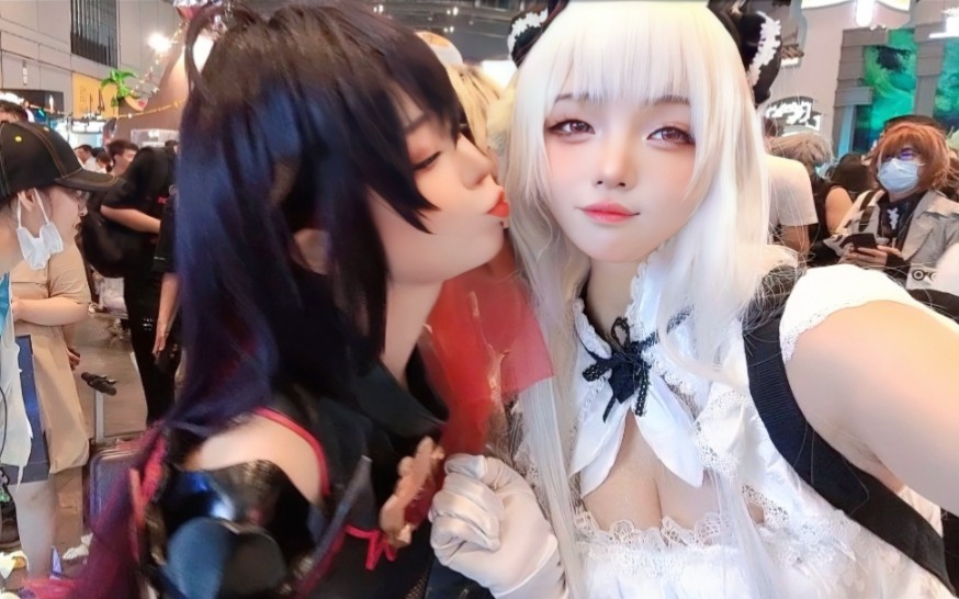 We have a deal. I can't kiss another sister after that (//∇//)