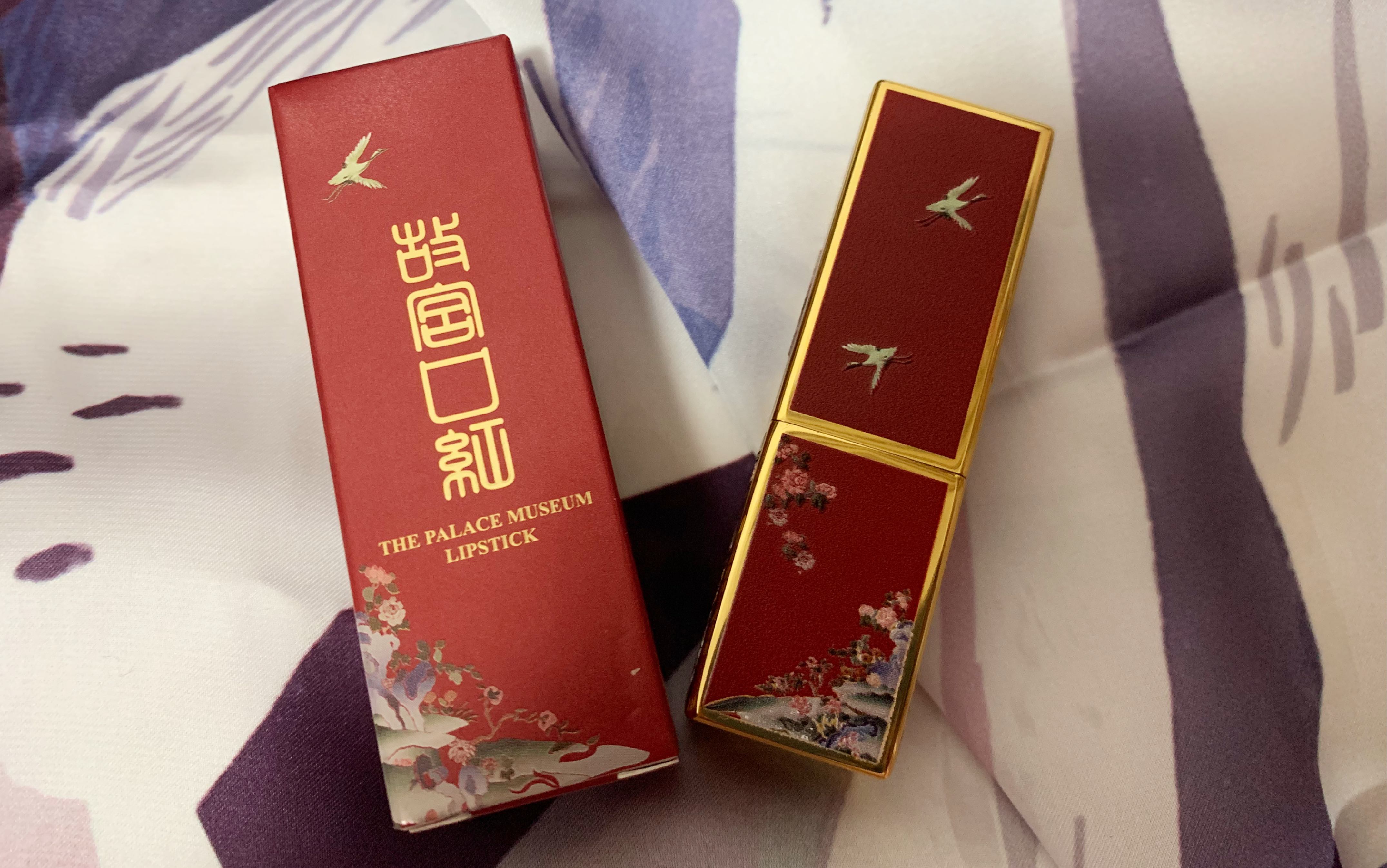 故宫文创的口红太有诚意了吧!我的郎窑红来啦!