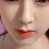 【我的大型手办】系列主题，潮影娃娃的头雕妆容到底有多精致？看看这个视频就知道了。