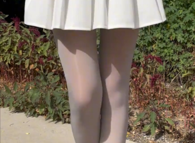 Oily purple silk is very charming