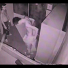 密室里脱裤子换衣服的NPC帅哥