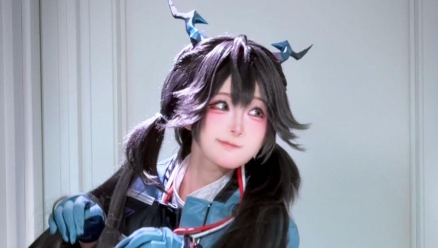 老大，我这样演傻子，真的能把他们骗进来拉电线吗？