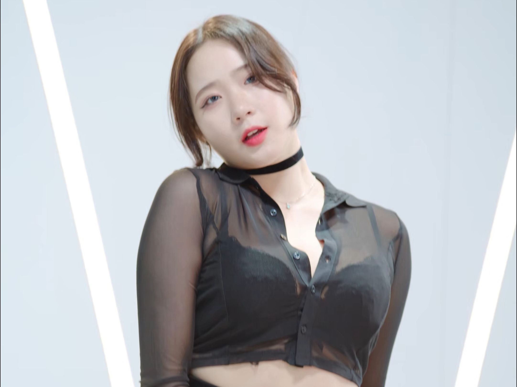 郑仁，Phone Number