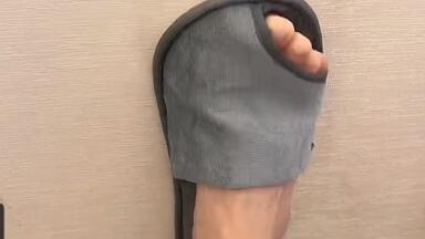 【黄亲国麒】<em class="keyword">黄麒Eros</em>20240211个播录屏『一双拖鞋的故事』