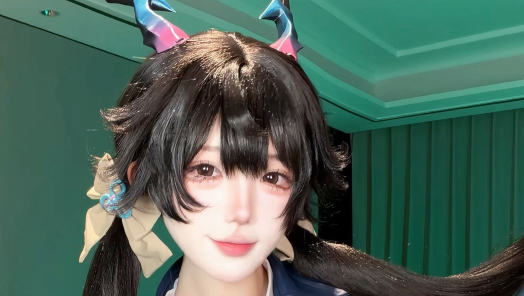 你就这样闯入我心里面 没特殊时间地点却让我沦陷