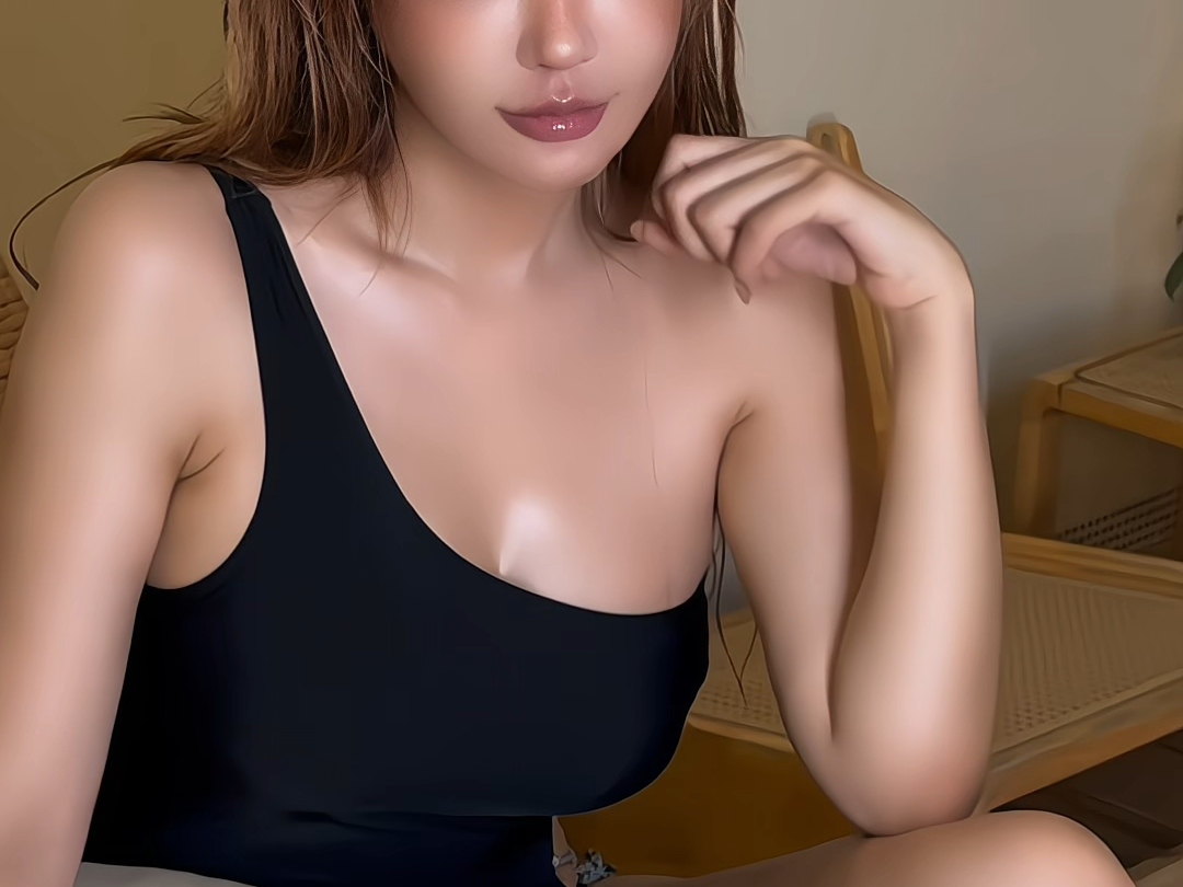 在吗 钓鱼🎣 发一张800块腹肌的照片给我看看