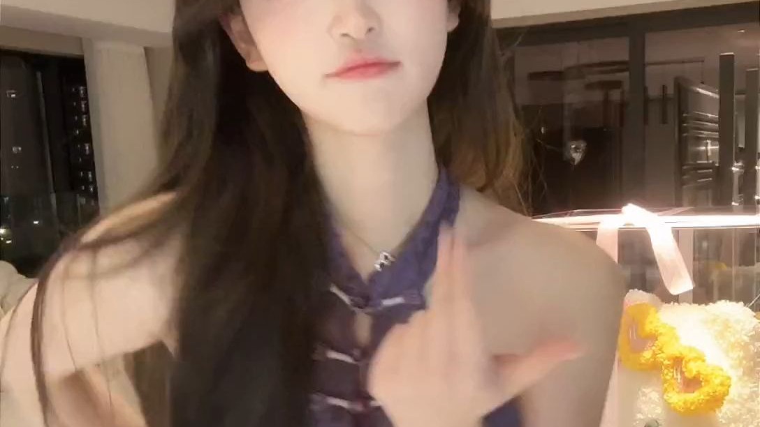 郑少雯子 2025.2.22