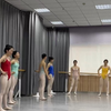 舞蹈生软度一字马横叉竖叉压腿 训练