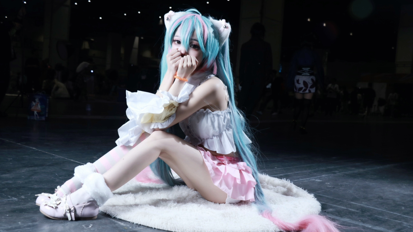 [Softie Cat Cat has become an adult] My latest work, come and have a look!