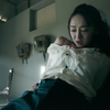 仓库里，鬼子糟蹋了女孩