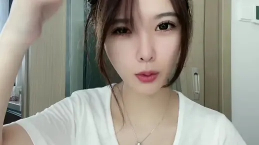 Cute婷婷- 进来的都发财- 2023- 08-27- 09- 29- 54-000_拼合