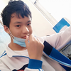 震惊！某中学生上课玩平板锻炼