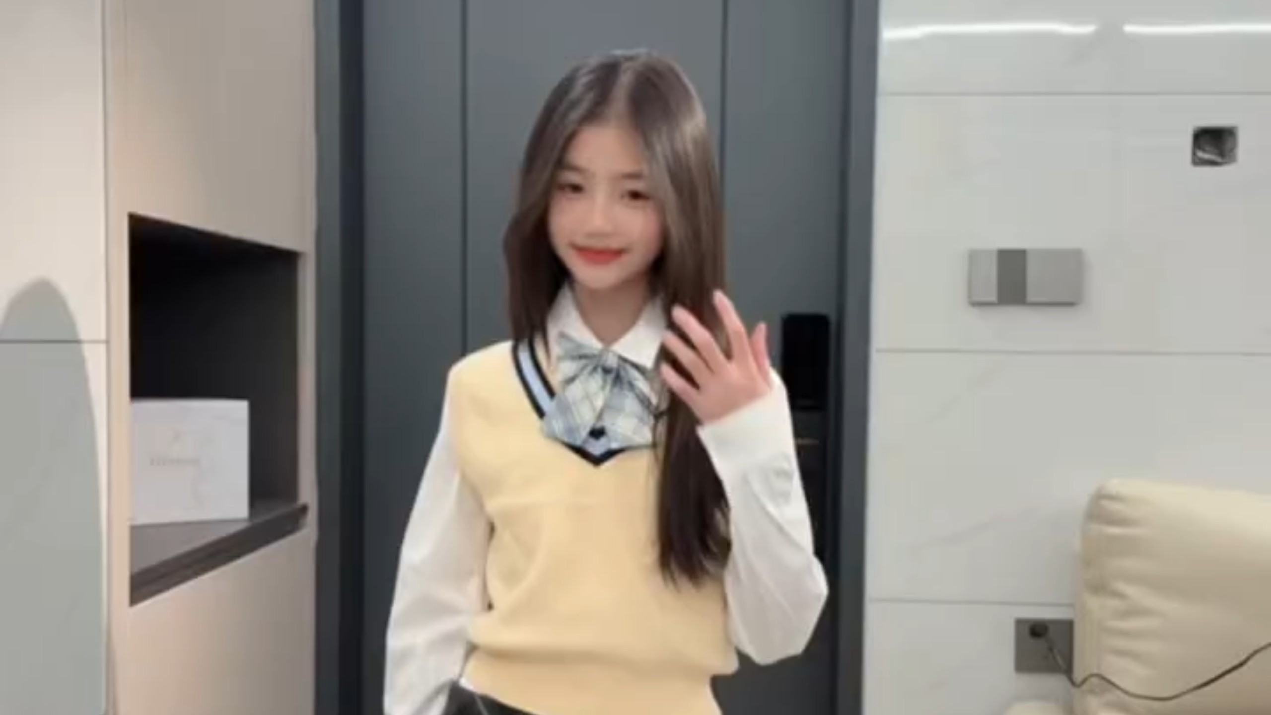 小予姐姐·jk变装