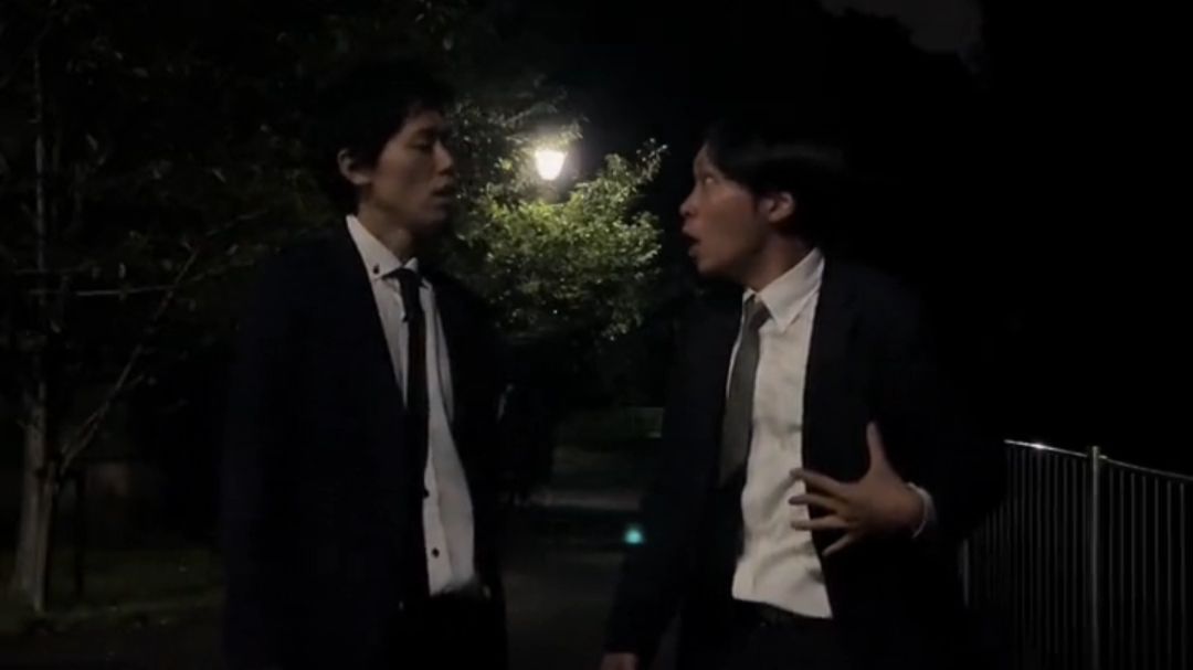莫名其妙成为阿飘小情侣play的一环